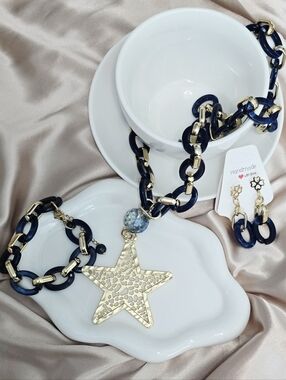 Long Chain Necklace, Matching Earrings And A Bracelet Set.